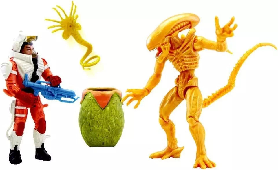 Alien Collection Xenomorph Swarm Planetary Attack Gold Alien Action Figure Set