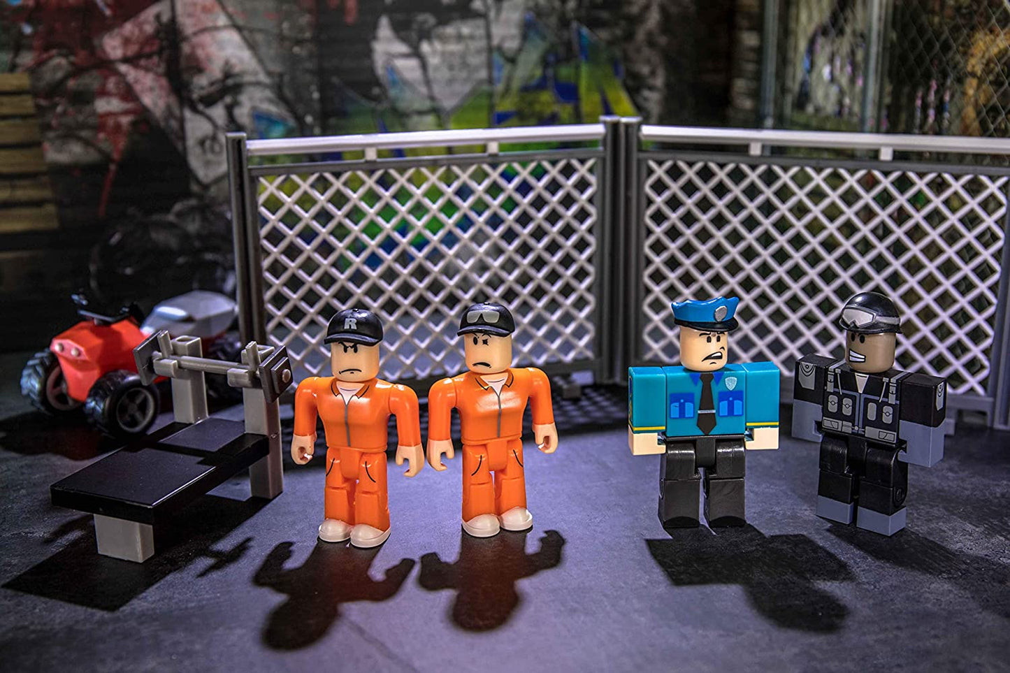 Roblox Jailbreak Great Escape Exclusive virtual Item 24 Piece Playset