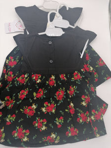 Dívky nosí černé nebo námořnické vyšívané bavlněné květinové šaty malé střední nebo velké