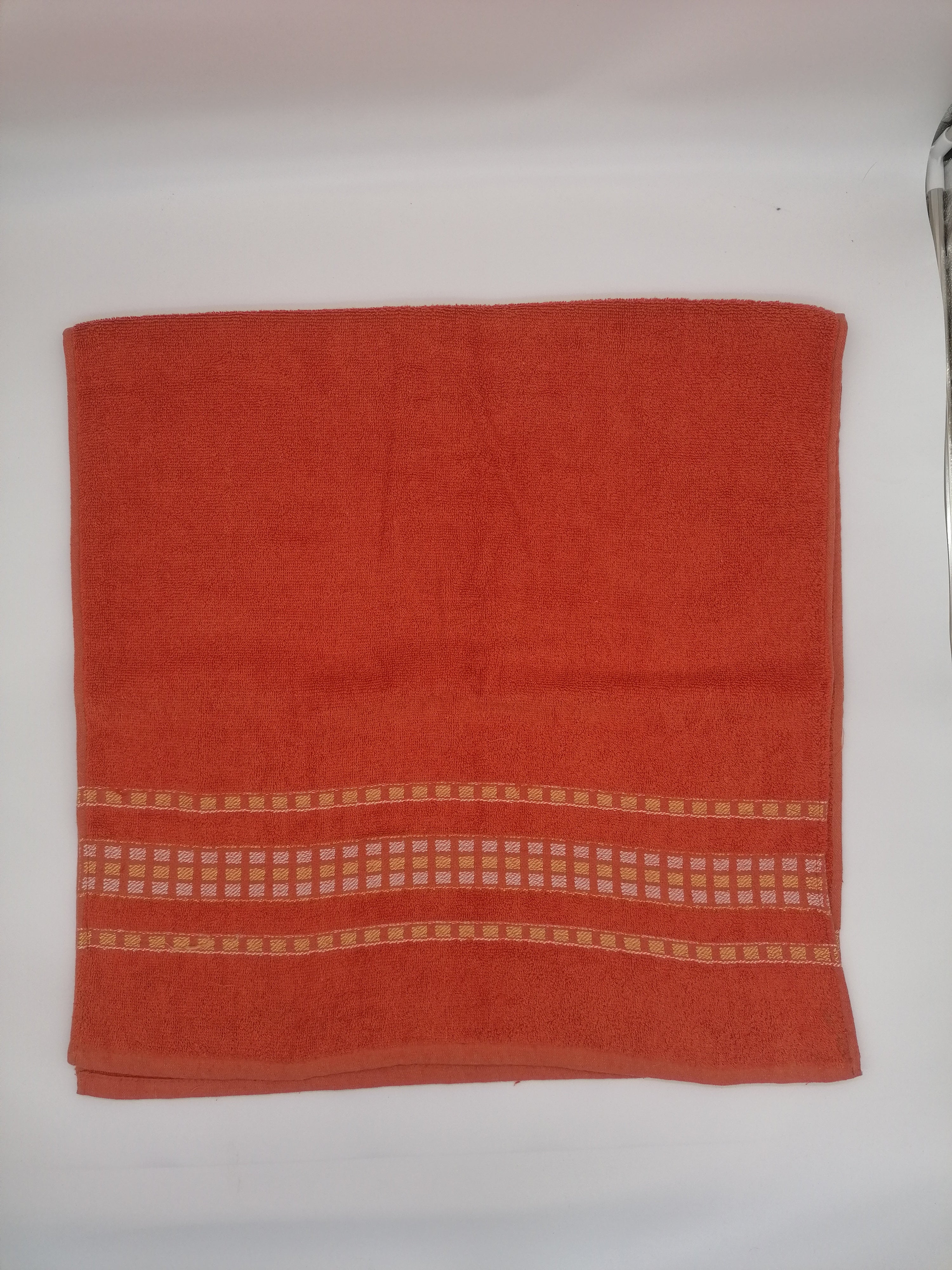 High Quality Bath Towel 52" x 26"(132 x 66 cm) Coral