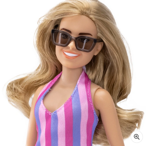 Addison Rae 28 cm Beach Fashion Doll Sun-Kissed Style