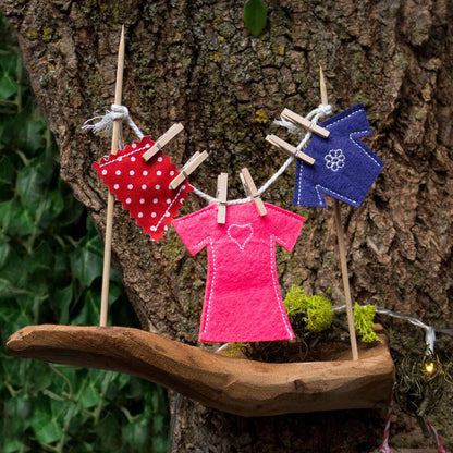 The Irish Fairy Door Female Washing Line Playset