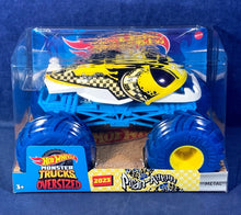 Load image into Gallery viewer, Hot Wheels Monster Trucks Piran-ahhhh 1:24 Scale